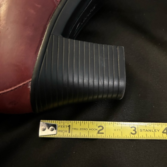 Clarks Bendables Raisin Purple Brown Leather Mary Jane Heels Shoes size 6 - Picture 9 of 10